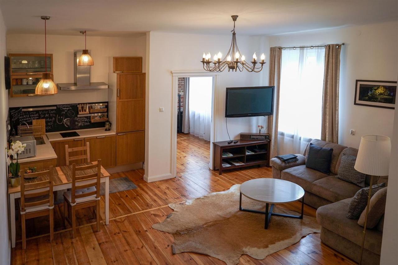Stylowy Apartament W Kamienicy เฮลม์ ภายนอก รูปภาพ